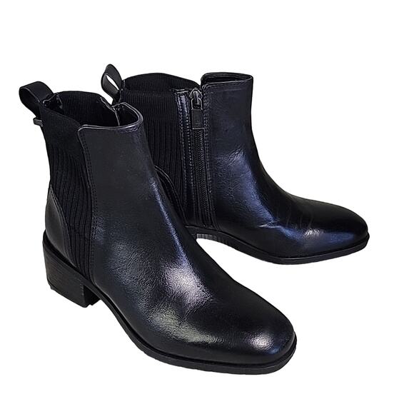 Kenneth Cole Reaction Salt Stretch Bootie Black Ankle Boots Womens Size 5 NEW - Picture 1 of 12